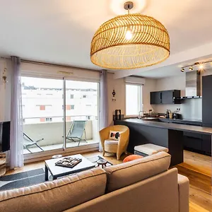  Appartement Le Vilona - T3 Moderne Avec Parking Prive